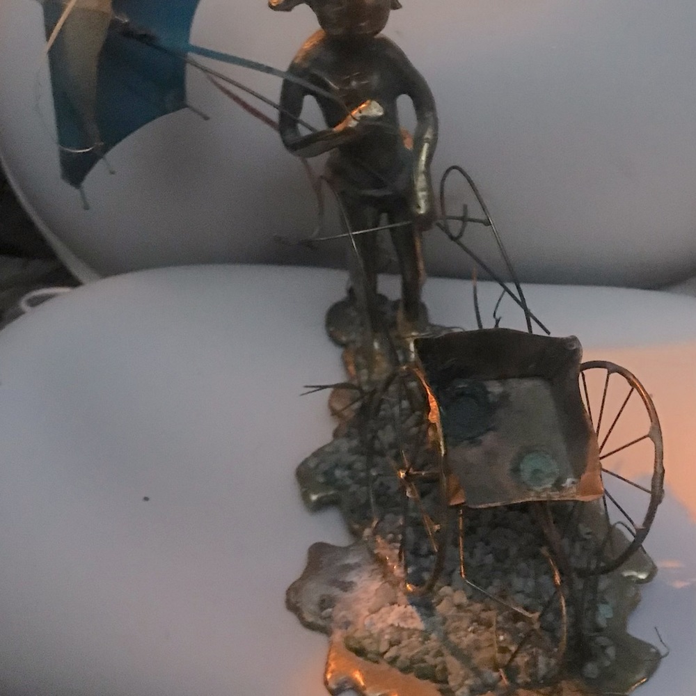 Milcom Moran Very Rare girl pushing stroller " nice Patena.